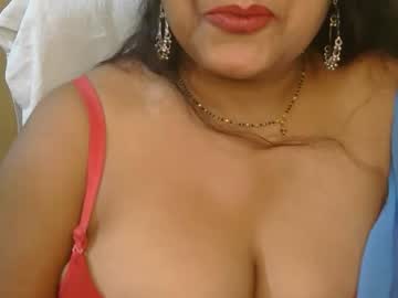 See Aaradhya_sexy_88 online Now @ tittytap.com