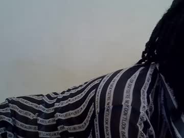 See Africancute25 online Now @ tittytap.com