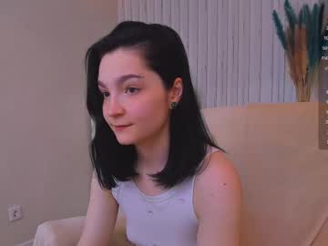 See Ahgel_love online Now @ tittytap.com