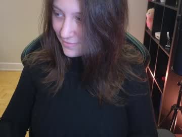 See Alexa_dream online Now @ tittytap.com