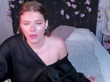 See Ambragoldd online Now @ tittytap.com