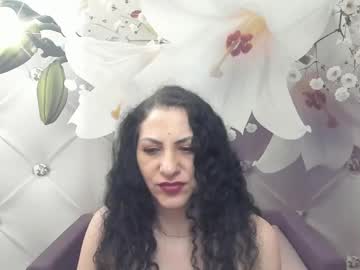 See Anayssa online Now @ tittytap.com
