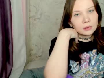 See Angel_doll585 online Now @ tittytap.com