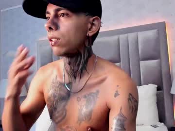 See Apolobiker online Now @ tittytap.com