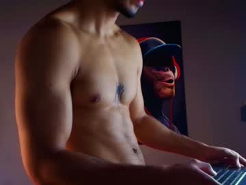 See Axel_stein03 online Now @ tittytap.com