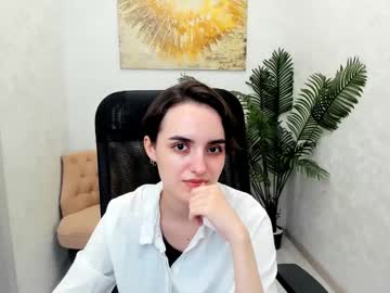 See Bellaspaci online Now @ tittytap.com