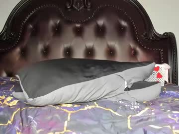 See Bigbuttsarena online Now @ tittytap.com