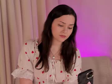 See Camillaadrian online Now @ tittytap.com