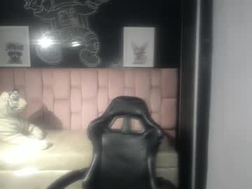 See Celeste_tomson online Now @ tittytap.com