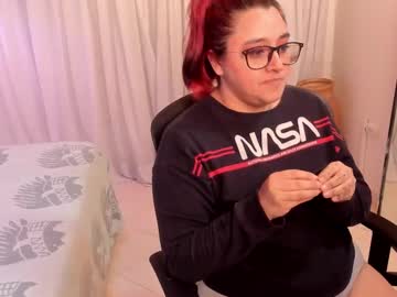 See Cherry_blushh online Now @ tittytap.com