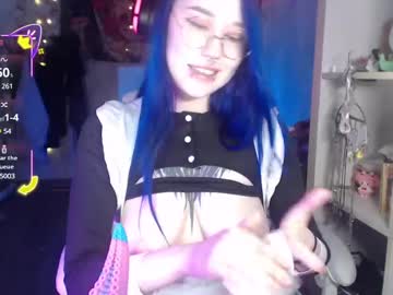 See Chloe_crystall_killer online Now @ tittytap.com