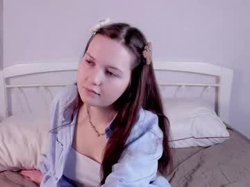 See Crystal_frost online Now @ tittytap.com