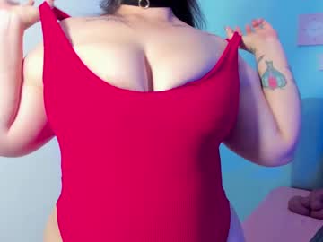 See Curvy_rousi online Now @ tittytap.com