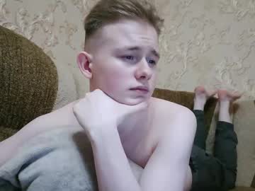 See Danielcollinss online Now @ tittytap.com
