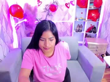 See Dannalewiss online Now @ tittytap.com