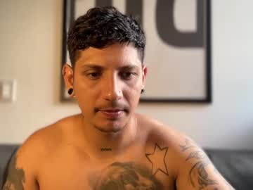 See Dante_dos online Now @ tittytap.com