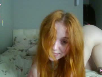 See Diamonds_princess online Now @ tittytap.com