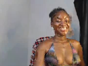 See Ebonyx_kokox online Now @ tittytap.com