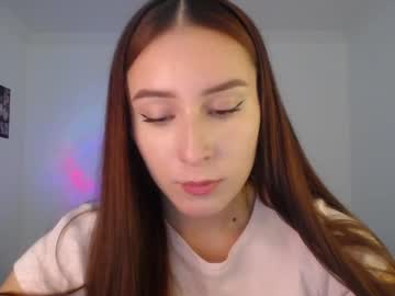See Emaa_martins online Now @ tittytap.com