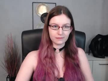 See Emma_lust94 online Now @ tittytap.com