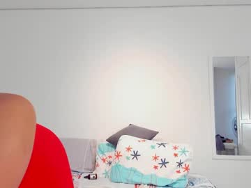 See Estrella_duran online Now @ tittytap.com