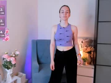See Falinechaplin online Now @ tittytap.com