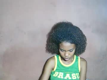 See Fyah1027 online Now @ tittytap.com