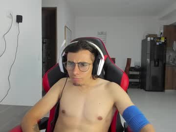 See Gametommy online Now @ tittytap.com