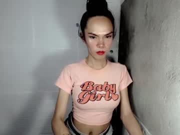 See Hailey_park online Now @ tittytap.com