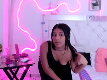 See Hanna_hot33 online Now @ tittytap.com