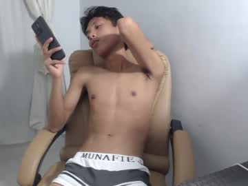 See Hardcockinsan online Now @ tittytap.com