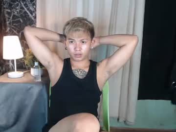 See Harold_carl online Now @ tittytap.com