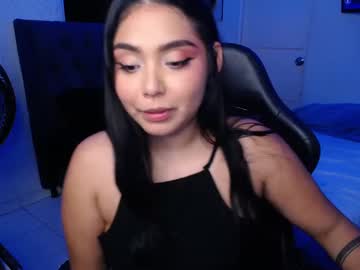 See Heetsah online Now @ tittytap.com