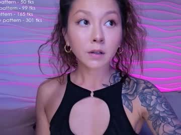 See Iam_casey online Now @ tittytap.com