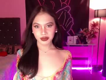 See Itsmerue06 online Now @ tittytap.com