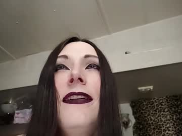 See Ivyrose499 online Now @ tittytap.com