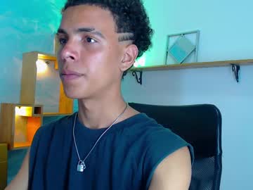 See Jack_thomas7 online Now @ tittytap.com