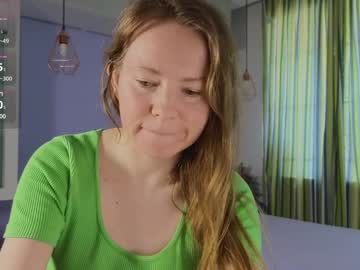 See Janepearl online Now @ tittytap.com