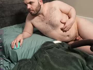 See Justin_pl8 online Now @ tittytap.com