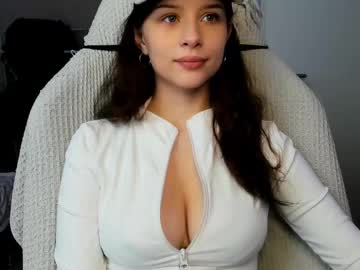 See Ketlinrous online Now @ tittytap.com