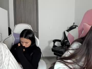 See Kimmi_foxy online Now @ tittytap.com