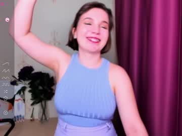 See Kindhazelhere_ online Now @ tittytap.com