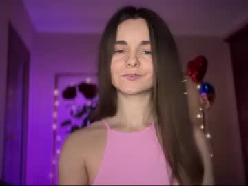 See Lanaloulou online Now @ tittytap.com