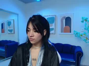 See Leia_queens online Now @ tittytap.com