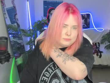 See Lina_linx online Now @ tittytap.com