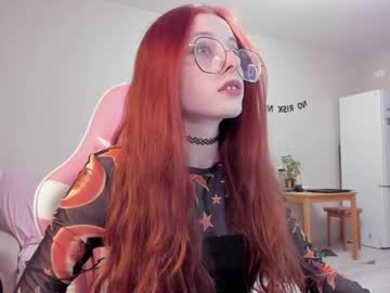 See Lisiasweet online Now @ tittytap.com