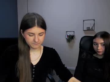 See Lissa_night online Now @ tittytap.com