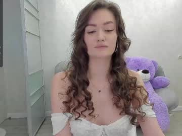 See Little_panther online Now @ tittytap.com