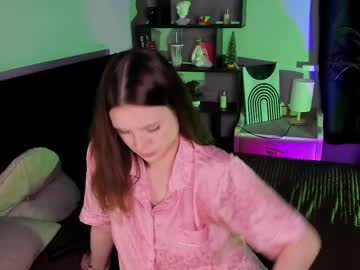 See Llkadream online Now @ tittytap.com