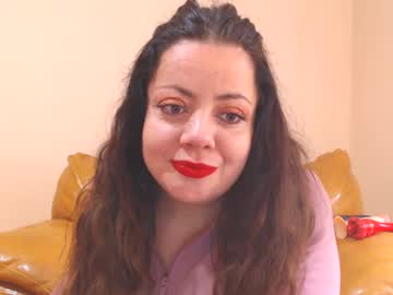 See Luisahornydoll online Now @ tittytap.com